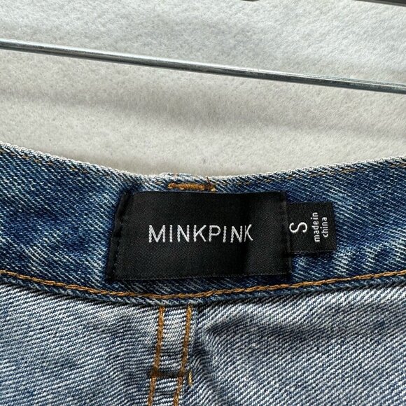 MINKPINK Shorts Womens Sz S Cut-Off Midrise Distressed Medium Washed Denim Blue - Picture 3 of 7